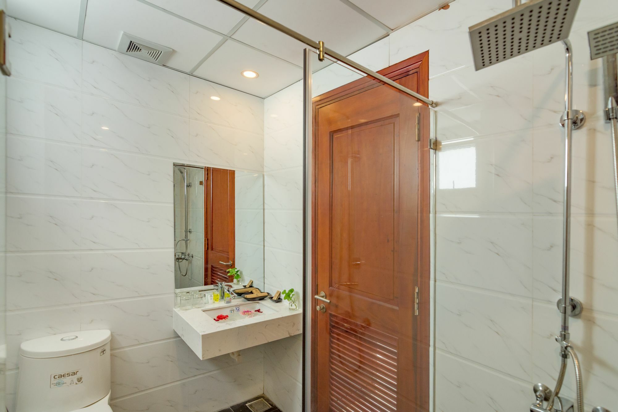 دا نانغ Salamander Apartment Hotel المظهر الخارجي الصورة